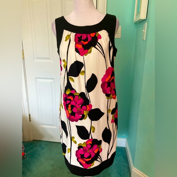 AGB Dresses & Skirts - AGB Dress- Floral Sleeveless Dress - Black and Pink